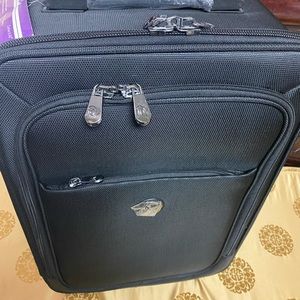 Joy 21” Carry On Spinner